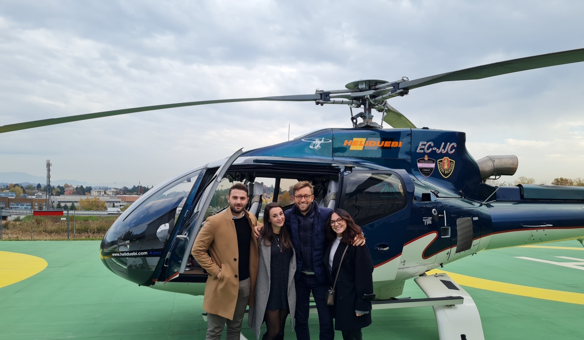 Team building Match People con giro in elicottero sul Lago di Como